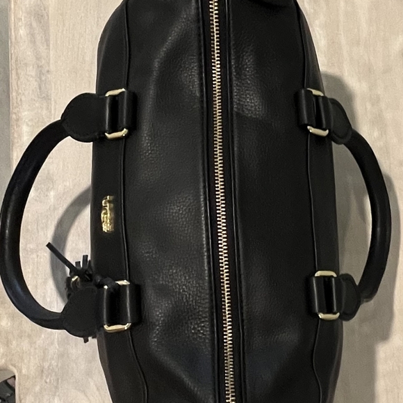 Beautiful UGG Pebbled Black Leather Satchel With Goldtone Hardware  NWOT - Picture 8 of 15